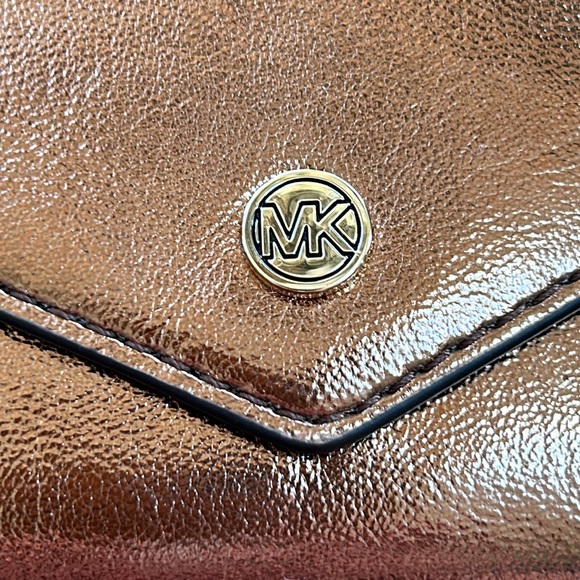 Michael Kors Jet Set Continental envelope  wallet. Metallic Mocha color. NWOT - Picture 3 of 9